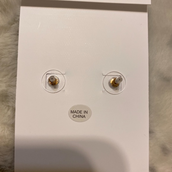 Baublebar Disney Minnie Mouse earrings - Picture 2 of 2